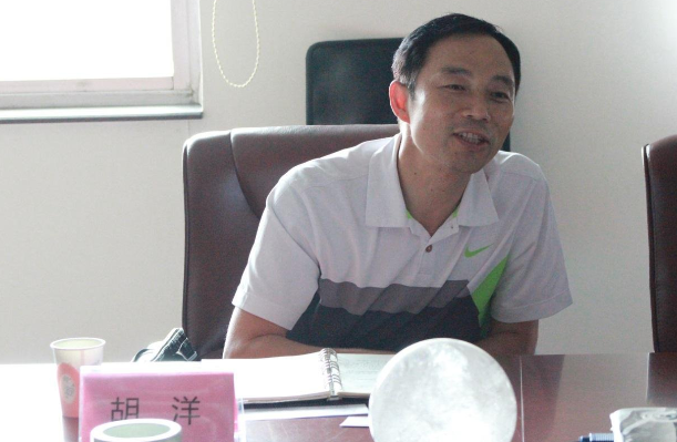 促進(jìn)醫(yī)療旅游發(fā)展，貴州健康產(chǎn)業(yè)欲翻開(kāi)新篇章---- 貴州省黔西南州副州長(zhǎng)胡洋一行來(lái)我公司考察